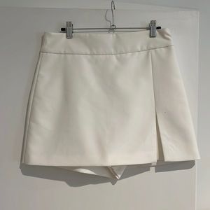 White zara skort